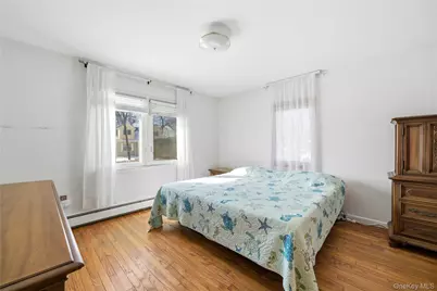 311 Cedar Street, West Hempstead, NY 11550 - Photo 11