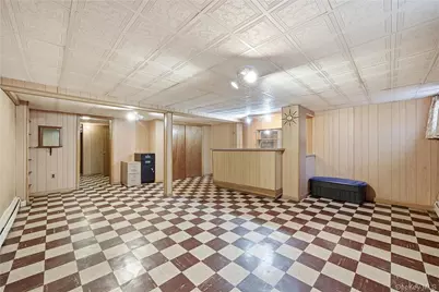 311 Cedar Street, West Hempstead, NY 11550 - Photo 21