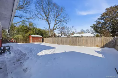 311 Cedar Street, West Hempstead, NY 11550 - Photo 23