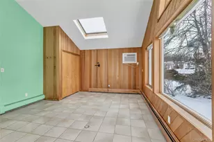 68 Beaumont Dr, Plainview, NY 11803 - Photo 17