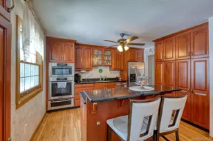 14 Capital Dr, Washingtonville, NY 10992 - Photo 9