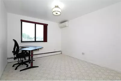 9229 Queens Boulevard #3H, Rego Park, NY 11374 - Photo 11