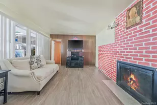 24 Beacon Ln, Hicksville, NY 11801 - Photo 15