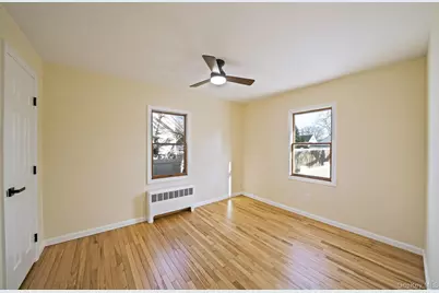 31 Walnut Avenue, Patchogue, NY 11772 - Photo 13