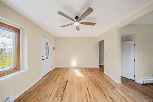 31 Walnut Ave, Patchogue, NY 11772 - Photo 9