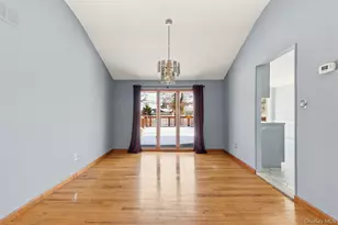 25 Rogers Ln, Smithtown, NY 11787 - Photo 9