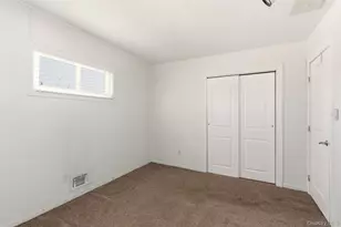 25 Rogers Ln, Smithtown, NY 11787 - Photo 19