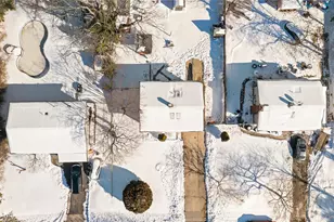 19 Scotch Pine Dr, Islandia, NY 11749 - Photo 29