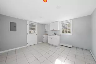 19 Scotch Pine Dr, Islandia, NY 11749 - Photo 23