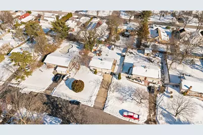 19 Scotchpine Drive, Islandia, NY 11749 - Photo 27