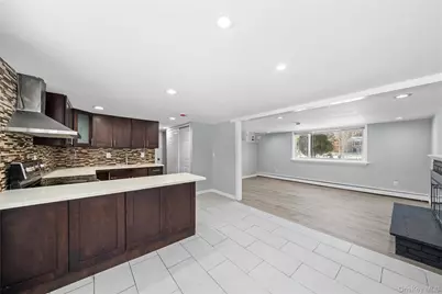 19 Scotchpine Drive, Islandia, NY 11749 - Photo 9