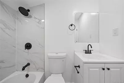 19 Scotchpine Drive, Islandia, NY 11749 - Photo 21