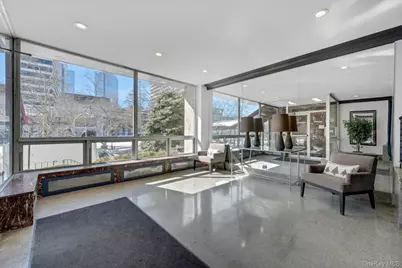 10 N Broadway #4B, White Plains, NY 10601 - Photo 3