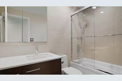 22 Park Place #4T, Great Neck, NY 11021 - Photo 9