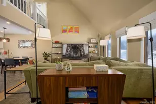 42 Rockwood Dr, Newburgh, NY 12550 - Photo 11