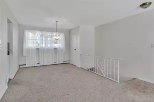 1055 Village Dr, Hauppauge, NY 11788 - Photo 7