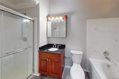 128 Overlook Drive #128, Farmingville, NY 11738 - Photo 7