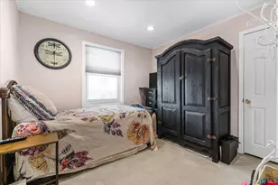 201 Martin Dr, Syosset, NY 11791 - Photo 19