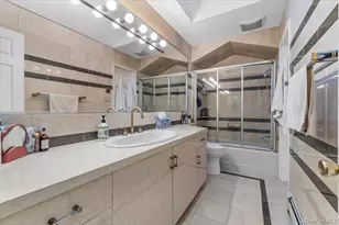 201 Martin Dr, Syosset, NY 11791 - Photo 15