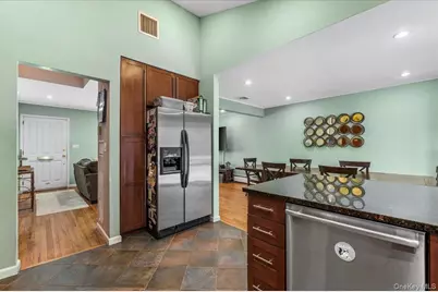 201 Martin Drive, Syosset, NY 11791 - Photo 13