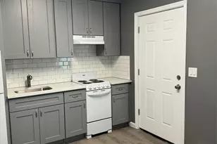 21 Collegeview Ave, Poughkeepsie, NY 12603 - Photo 3