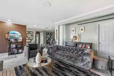 28 Hemlock Street, Central Islip, NY 11722 - Photo 5