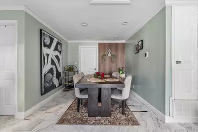 28 Hemlock Street, Central Islip, NY 11722 - Photo 9