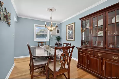 113 Kuhl Avenue, Hicksville, NY 11801 - Photo 7