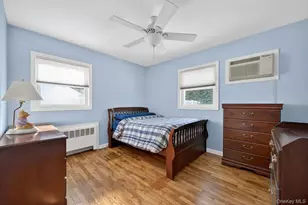 113 Kuhl Ave, Hicksville, NY 11801 - Photo 15