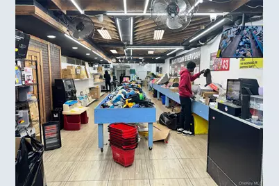 272 E 198th Street, Bronx, NY 10458 - Photo 9