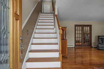 2 Forester Court, Northport, NY 11768 - Photo 5