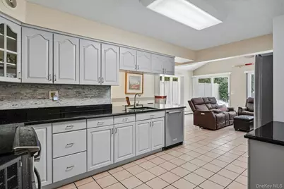 2 Forester Court, Northport, NY 11768 - Photo 15