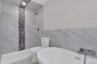 24 Arbor Lane, Centereach, NY 11720 - Photo 25