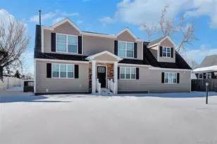 24 Arbor Ln, Centereach, NY 11720 - Photo 3