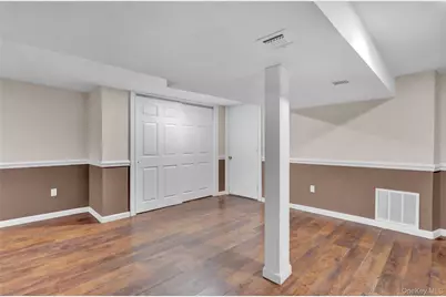 24 Arbor Lane, Centereach, NY 11720 - Photo 33