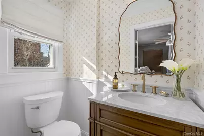 87 Inverness Road, New Rochelle, NY 10804 - Photo 17