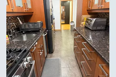 105-25 65th Avenue #5H, Forest Hills, NY 11375 - Photo 3