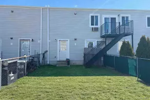1-09 Beach 61st St, Arverne, NY 11692 - Photo 21