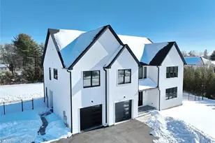 37 Harvest Rd, New City, NY 10956 - Photo 3