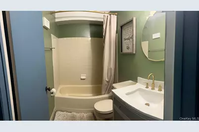 590 Haig Street #101, Baldwin, NY 11510 - Photo 3