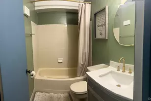 590 Haig St, Baldwin, NY 11510 - Photo 3