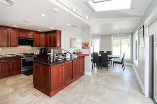 11 Otsego Ave, Dix Hills, NY 11746 - Photo 11