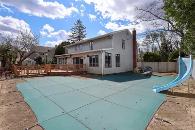 11 Otsego Avenue, Dix Hills, NY 11746 - Photo 31