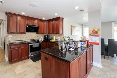 11 Otsego Avenue, Dix Hills, NY 11746 - Photo 9