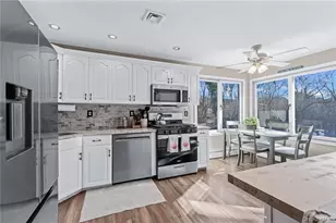 136 Patchogue Ave, Patchogue, NY 11772 - Photo 9