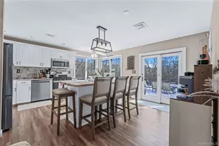 136 Patchogue Ave, Patchogue, NY 11772 - Photo 7