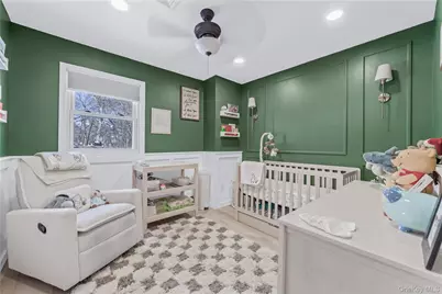 136 Patchogue Avenue, Patchogue, NY 11772 - Photo 17