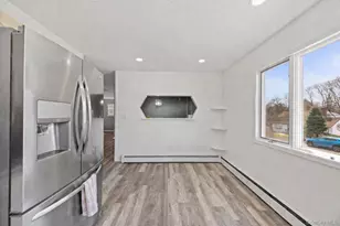 134 11th Ave, Huntington, NY 11746 - Photo 5