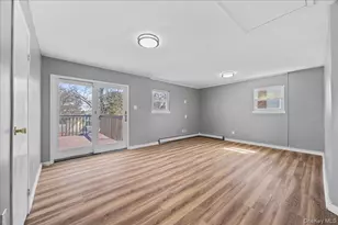 134 11th Ave, Huntington, NY 11746 - Photo 7