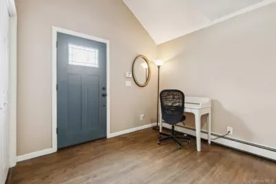 36 Locust Avenue, Miller Place, NY 11764 - Photo 5